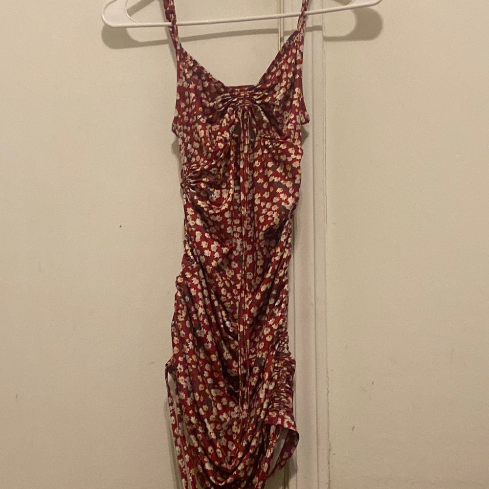 Fully adjustable dress